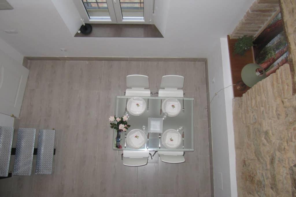 Malaga-Vacation Apartment ภายนอก รูปภาพ